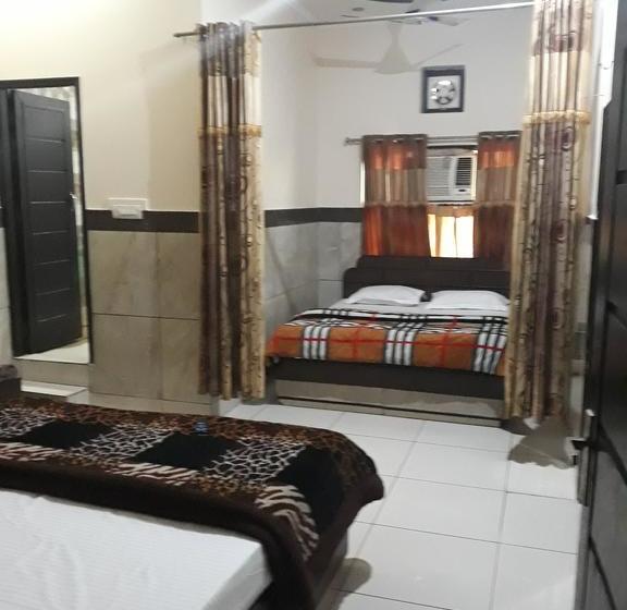 Hotel Jhilmil Dhaba 20