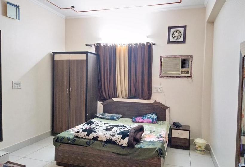 Hotel Jhilmil Dhaba 9