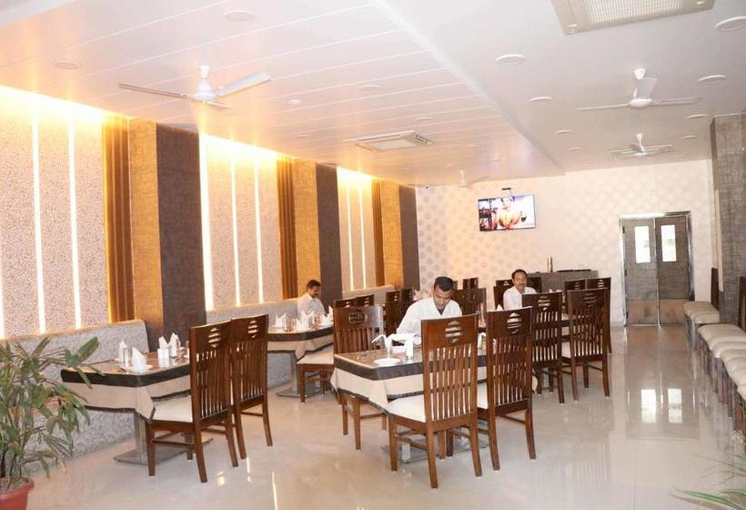 Hotel Manas Continental 5