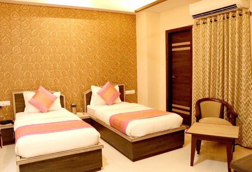 Hotel Manas Continental 6