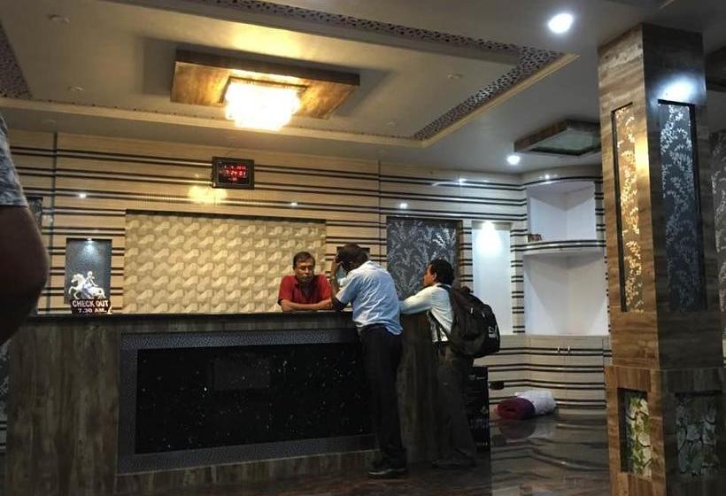 Hotel Gadadhar Resort