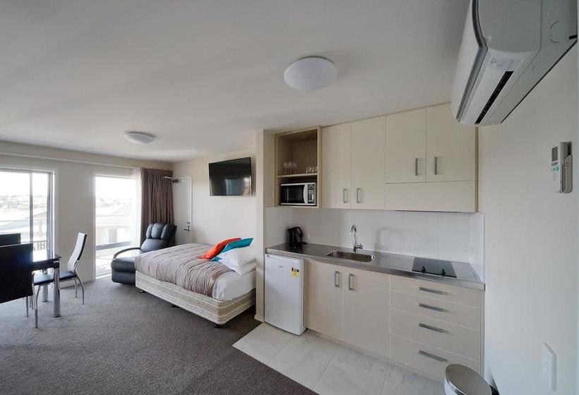 Coastal Ridge Motel 3