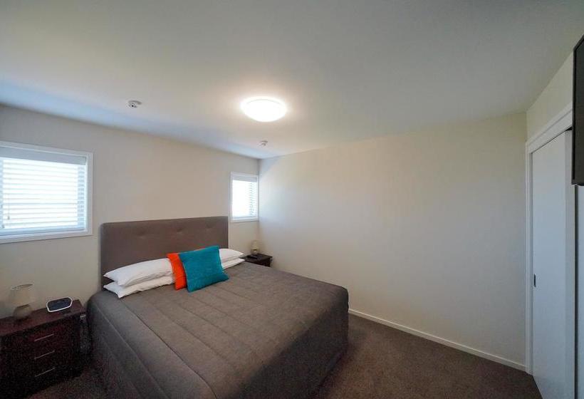 Coastal Ridge Motel 4