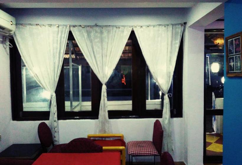 A Date With Me Boutique Hotel Bar @ Restaurant 7