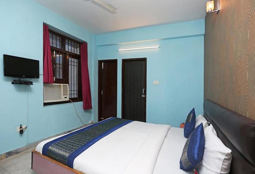 Hotel Savera Retreat 7