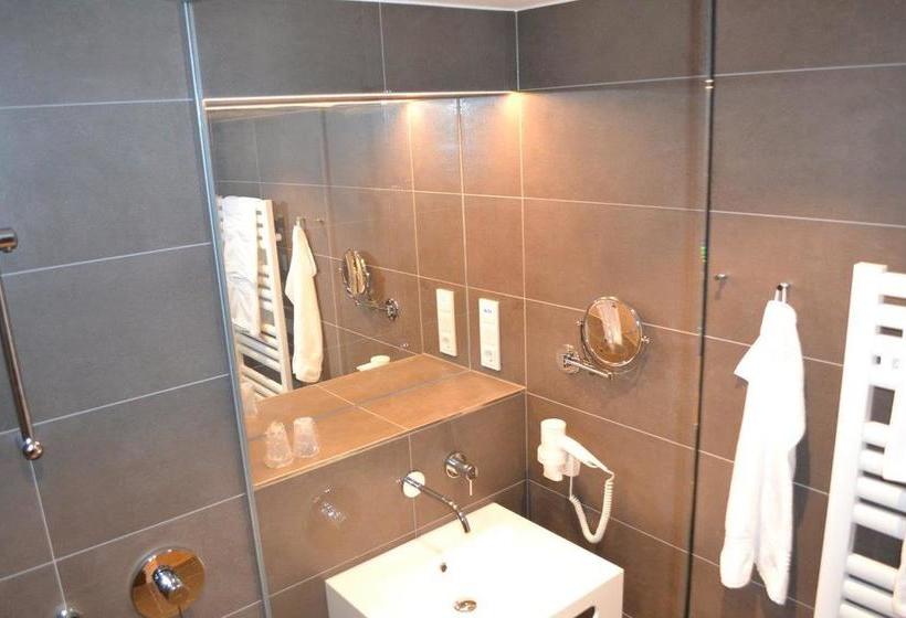 Jufa Hotel Hamburg Hafencity 6