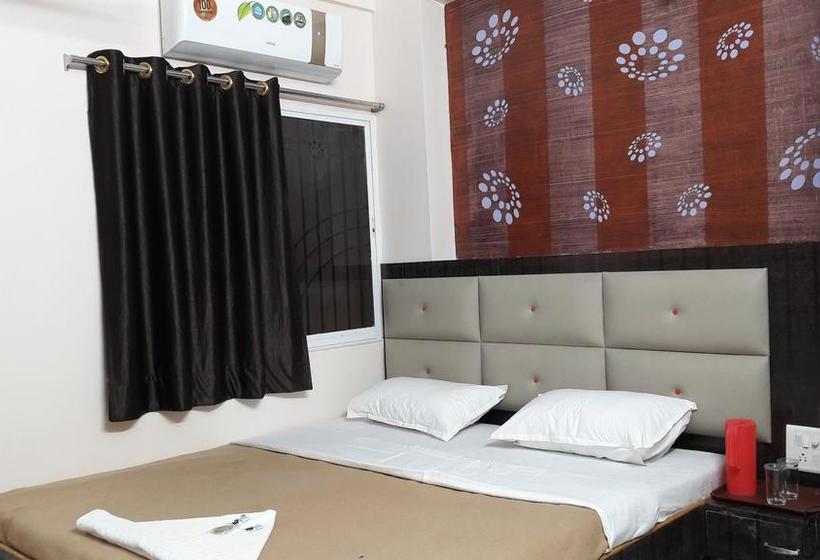 Hotel Aurangabad Regency 8