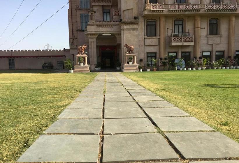 Hotel Kailash Presidency Bhopal 11