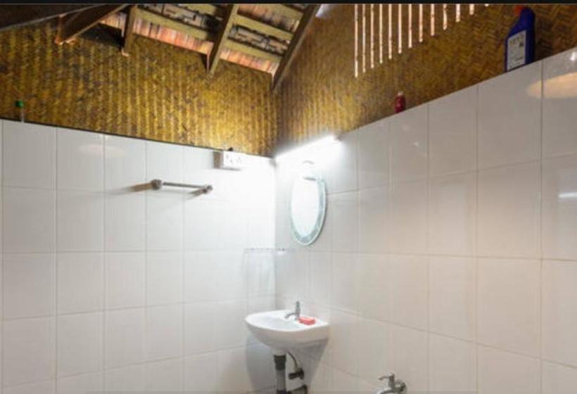 Bed and Breakfast Cherai Backwater Retreat 12