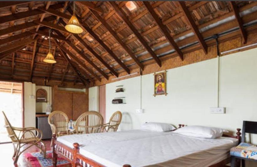 Bed and Breakfast Cherai Backwater Retreat 8