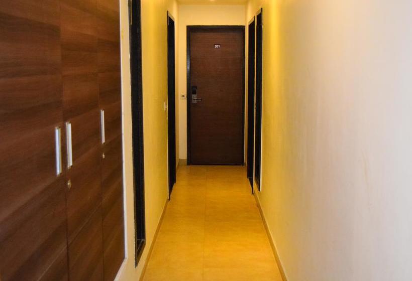 Hotel Chandragupta 20