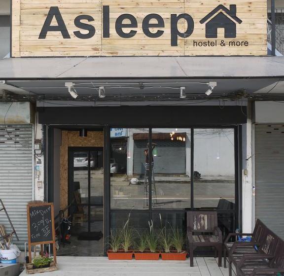 Asleep Hostel 10