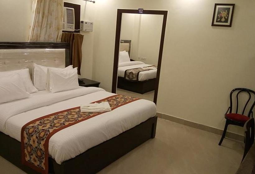 Hotel U S Executive Suites