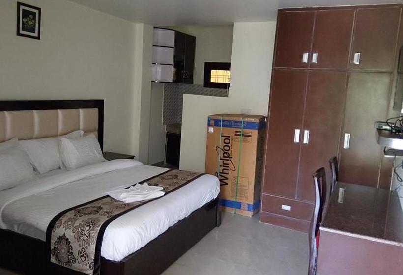 Hotel U S Executive Suites 5