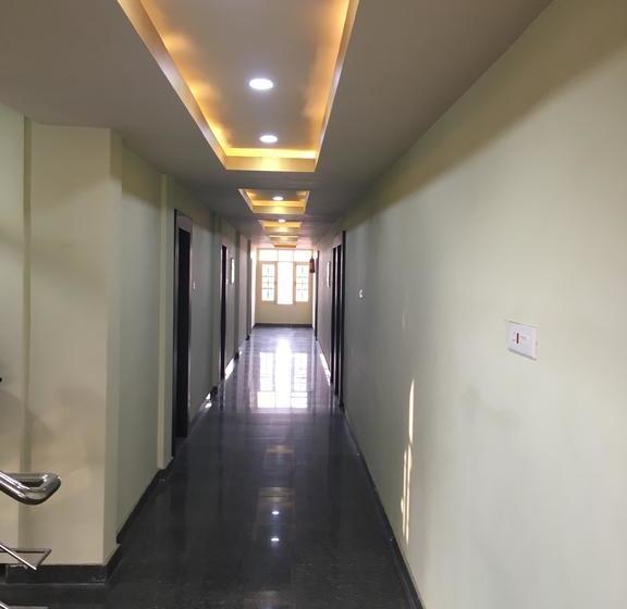 Hotel Royal Bahaar 10