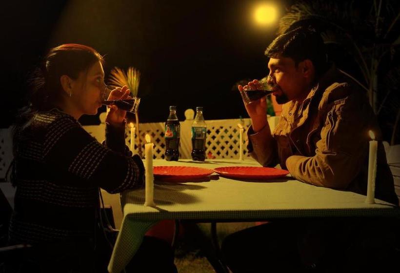 Hotel Chandravilas Inn 1