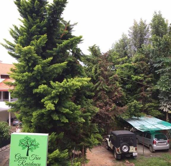 Bed and Breakfast Green Tree Residency 12