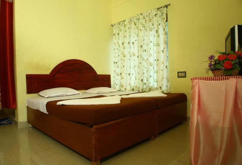 Bed and Breakfast Green Tree Residency 7