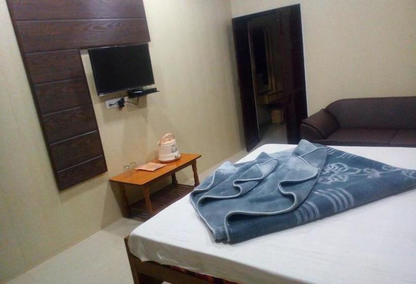 Hotel Bhagrath Tourist Rest House 3