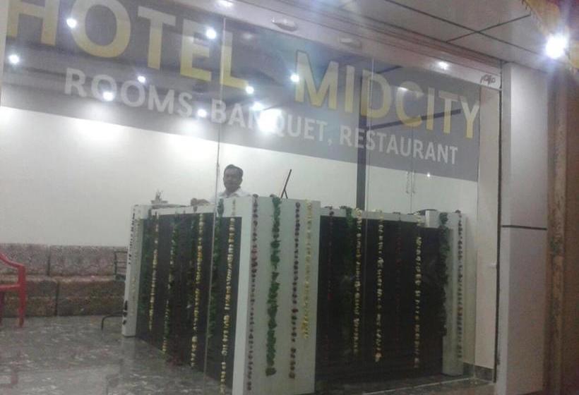 Hotel Mid City 7