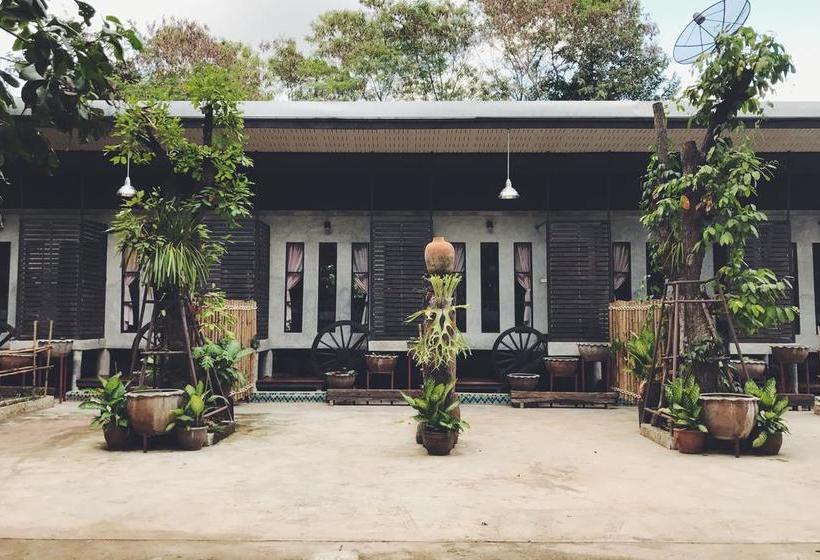 339 Hotels & Resort 3