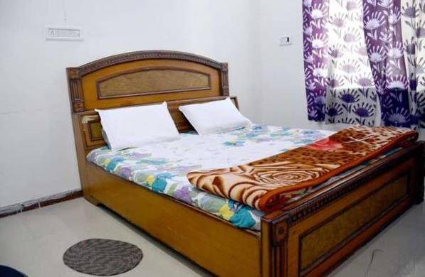 Hotel Jadav And Natraj Dinning Hall 10