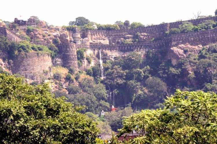 Hotel Jadav And Natraj Dinning Hall 8