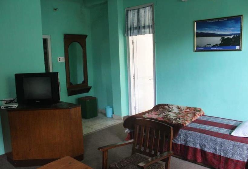 Hotel Woodline Regency 10