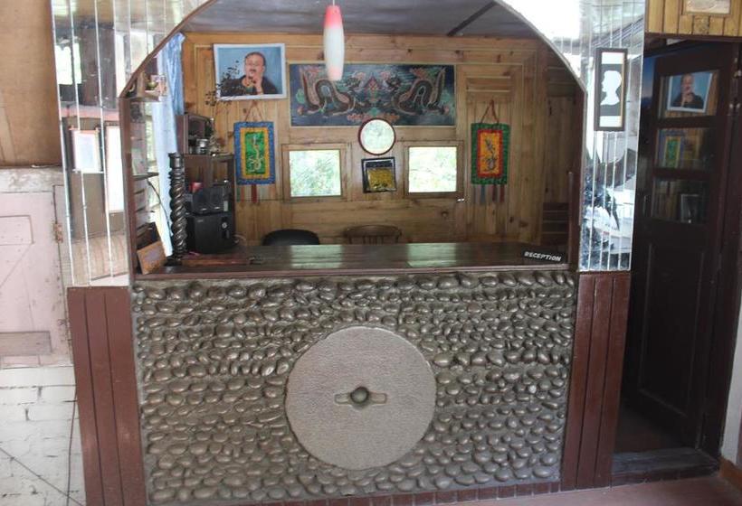 Hotel Woodline Regency 2