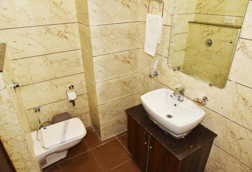 Hotel Hollywood Heightsind 10