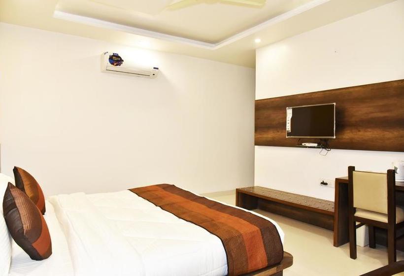 Hotel Hollywood Heightsind 9