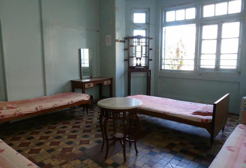 Hostel Modern Hindu 4