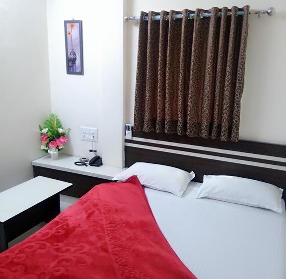 Hotel Gopi Palace 13