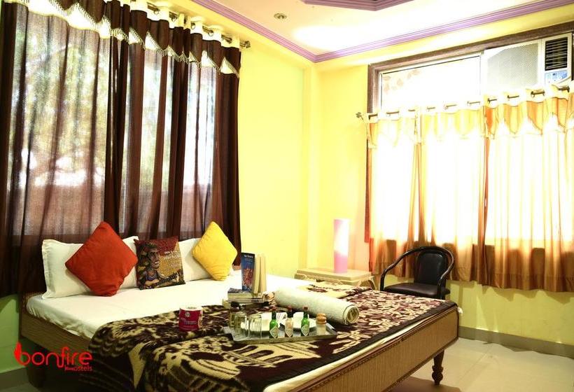 Albergue Bonfire Pushkar Pushkar