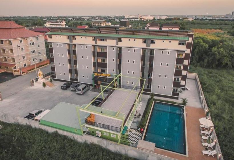 Hotel Gold Airport Suites 7