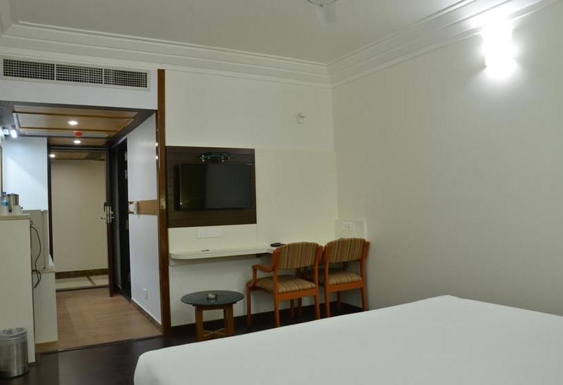 Hotel Vrishali Executive 17