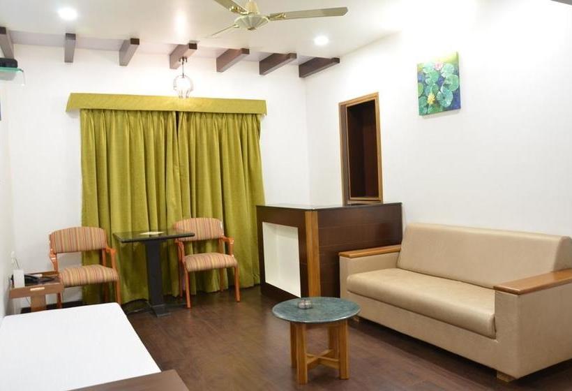 Hotel Vrishali Executive 18