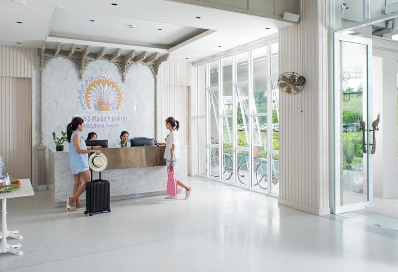 Hotel Panphuree Residence 8