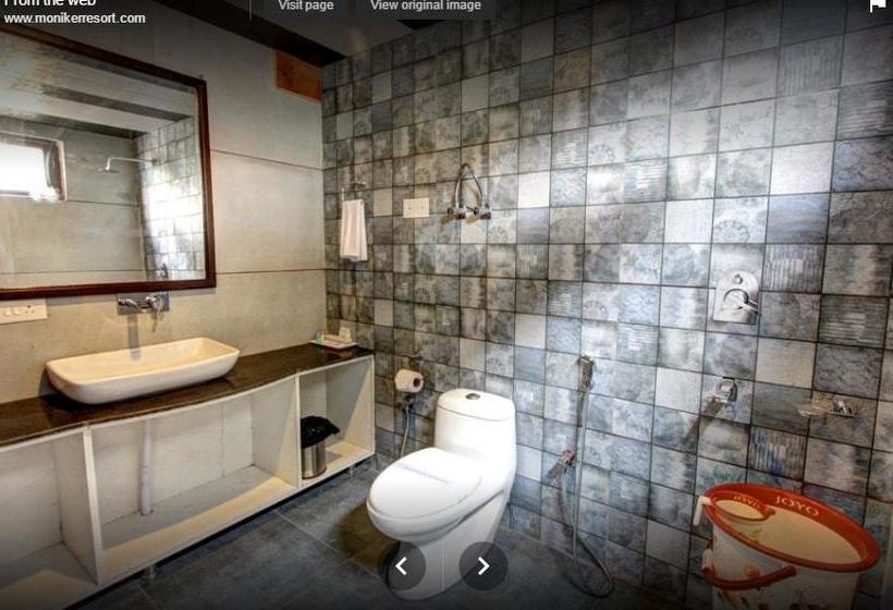 The Moniker Resort & Spa 3