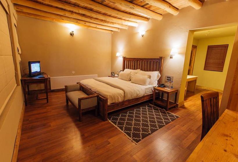 Ladakh Sarai Resort 15