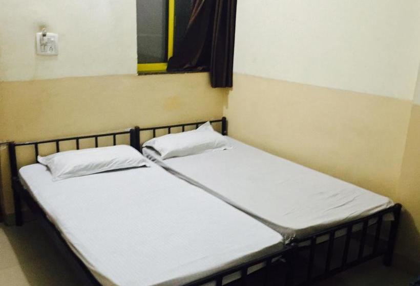 Hotel Shree Vidhichad Dharamshala Gwalior 10