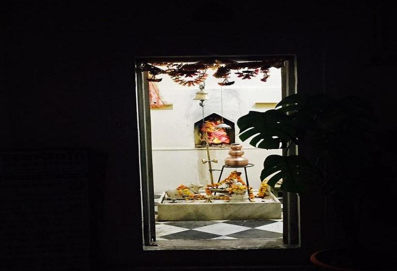 Hotel Shree Vidhichad Dharamshala Gwalior 13