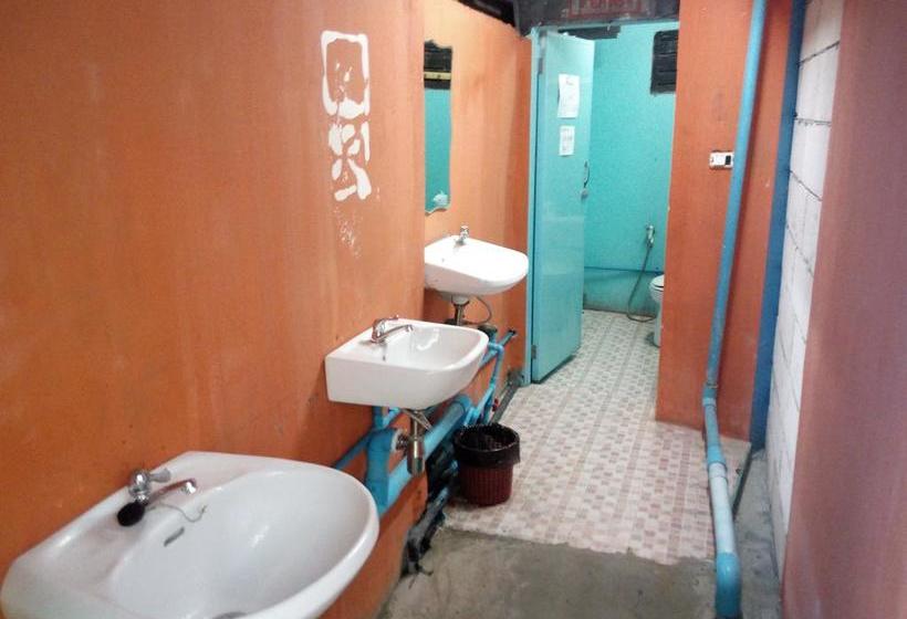 Hostel Shanti Backpacker 1