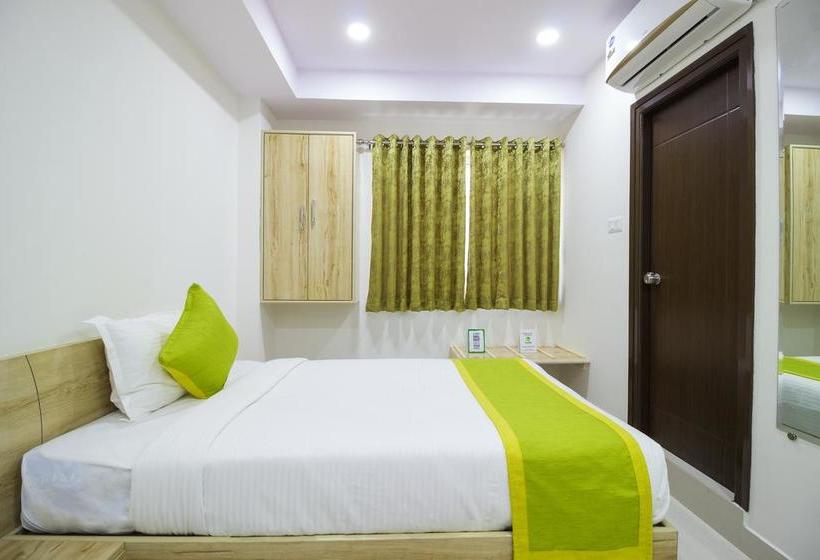 Hotel Treebo Pratz Inn 14