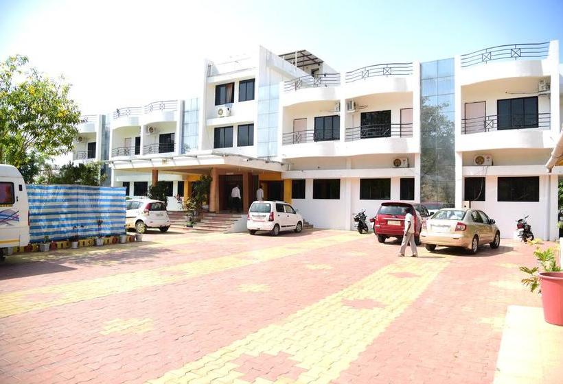 Hotel River Touch Resort 11