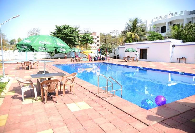 Hotel River Touch Resort 3