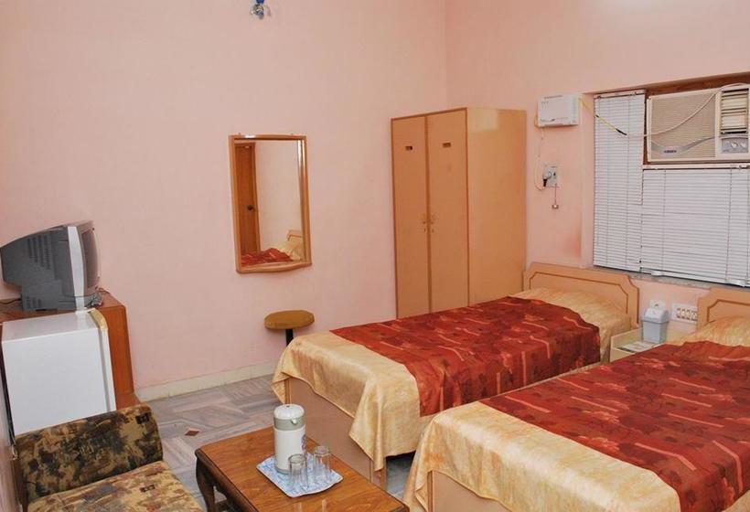 Hotel Babu Heritage 10