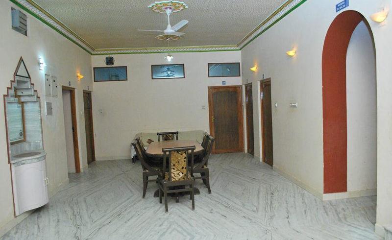 Hotel Babu Heritage 15