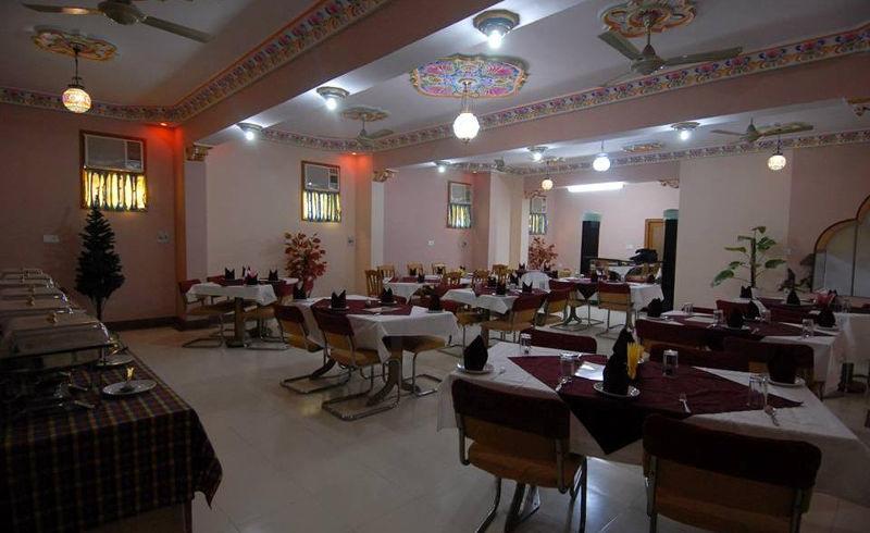 Hotel Babu Heritage 17