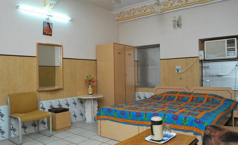 Hotel Babu Heritage 20